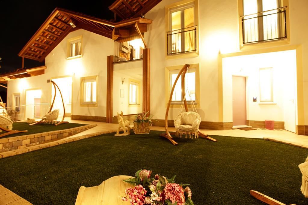 Wellness Suite Na' Canuna' Roddi Exterior photo