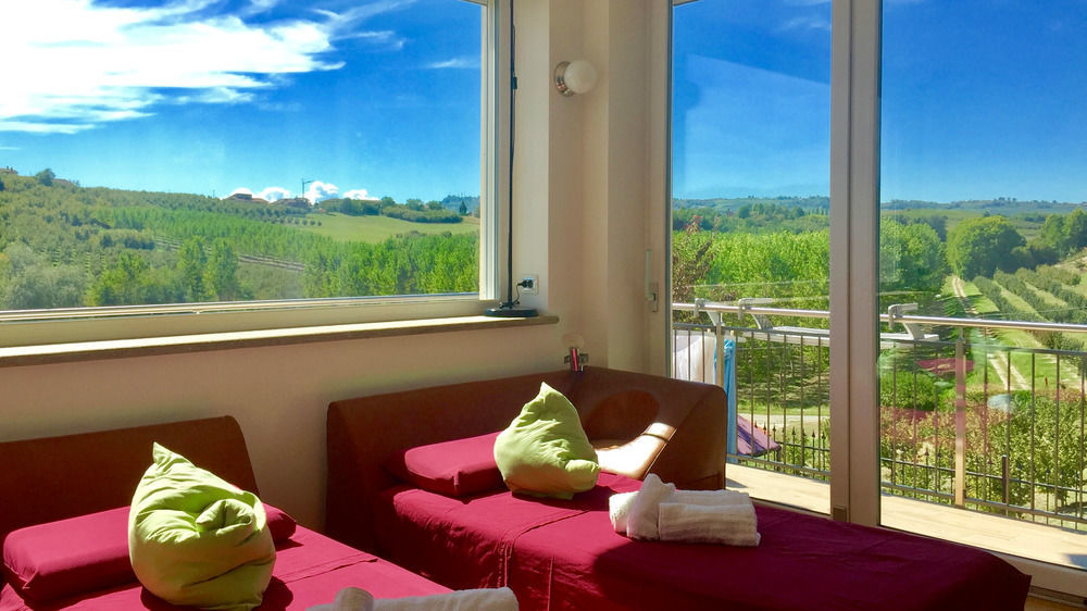 Wellness Suite Na' Canuna' Roddi Exterior photo